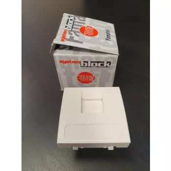   Canalplast CP2814 SYS45 csatornába építhető RJ45-ös csatlakozó aljzat fehér színben ( FAMATEL )