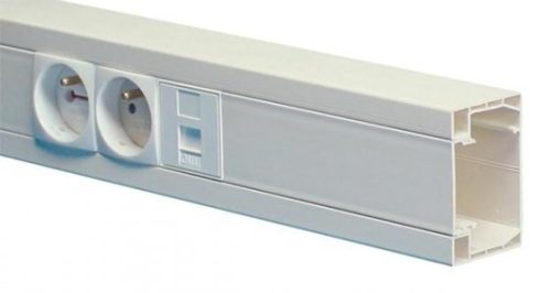 Canalplast SYS751 SYS45 szerelvényezhető, egy rekeszes vezetékcsatorna, fehér színbe 75x50x1 compartment RAL 9010
