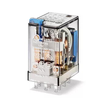 Finder 55.33.9.024.0080 miniatűr ipari relé 10 A 3 váltóérintkező 24 V DC AgNi