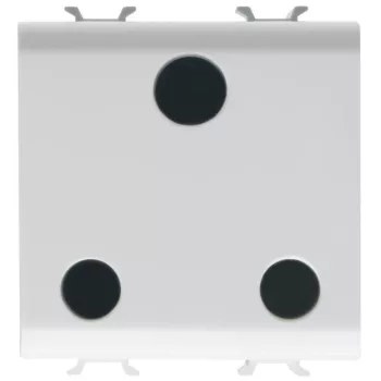   Gewiss Chorus GW10297 földelt csatlakozóaljzat (dugalj - Brít szabvány), 2P+F, fehér burkolattal, 2 modul, csavaros bekötés, keret nélkül, süllyesztett, 15A 250V (Gewiss GW10297)