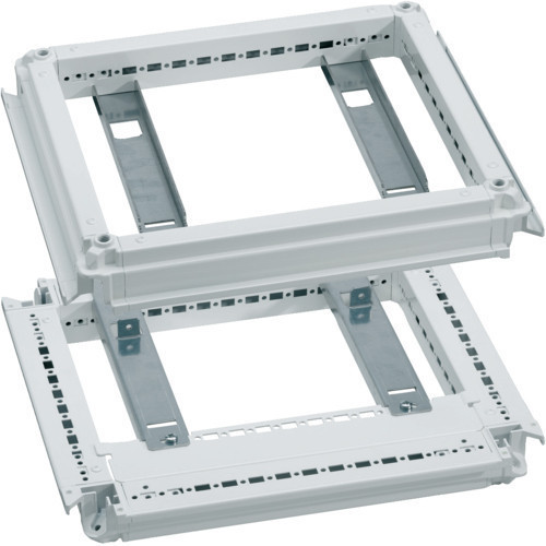Hager FN022E Quadro+ evo felső és alsó keret 450x800mm Hager FN022E Quadro+ evo felső és alsó keret 450x800mm