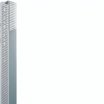   Hager UC916 Quadro függőleges perforált kábelcsatorna, 2000x60x80mm