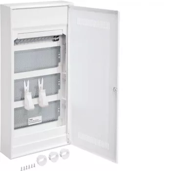   Hager VA48WWH Volta multimédia elosztó 4 soros kivágott műanyag ajtóval falon kívüli, 640x305x96.5mm