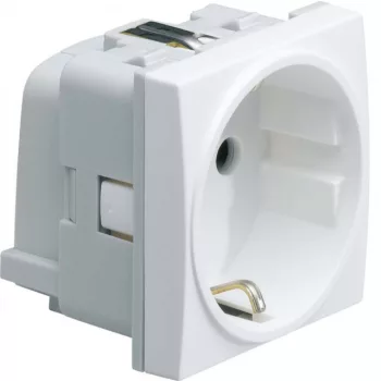 Hager WS160 Schuko dugaszoló aljzat, Vega D