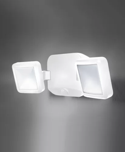LEDVANCE LED fényvető kültéri fehér, szenzoros, 10W, 4000K, IP54, 480lm, LED modul