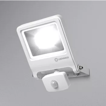 LEDVANCE Endura FLOOD LED fényvető kültéri fehér, szenzoros, 30W, 3000K, IP44, 2700lm