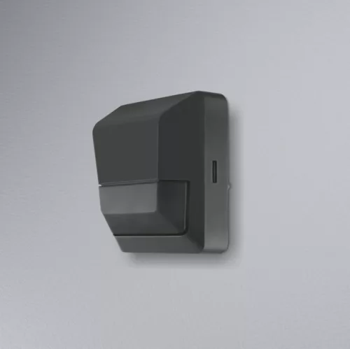 LEDVANCE Sensor Wall fény- és mozgásérzékelő kültéri sötétszürke, IP55, 180° érzékelés