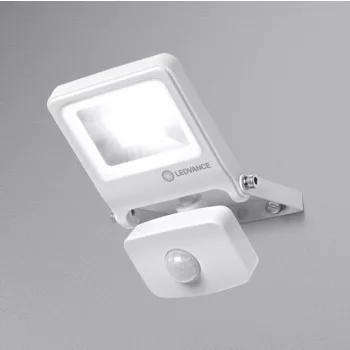 LEDVANCE Endura FLOOD LED fényvető kültéri fehér, szenzoros, 10W, 3000K, IP44, 800lm