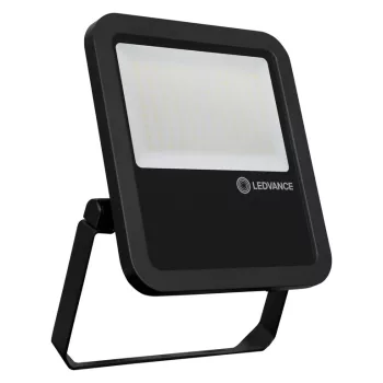 LEDVANCE Floodlight 80 LED fényvető fekete, 80W, 3000K, IP65, 8800lm, 70000 óra élettartam, 100-277V