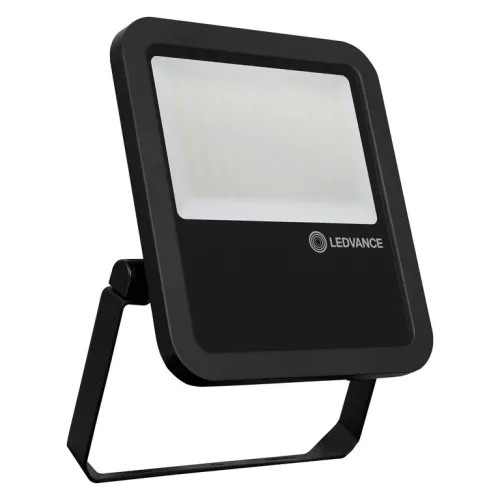 LEDVANCE Floodlight 80 LED fényvető fekete, 80W, 3000K, IP65, 8800lm, 70000 óra élettartam, 100-277V