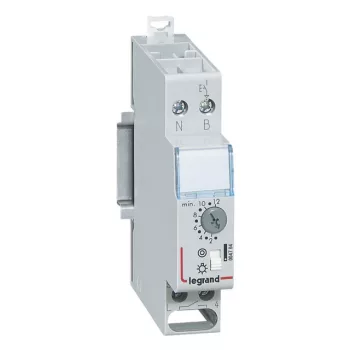   Legrand 004704 Lexic lécsőházi automata kikapcsolás előjelzővel ( Legrand 004704 )