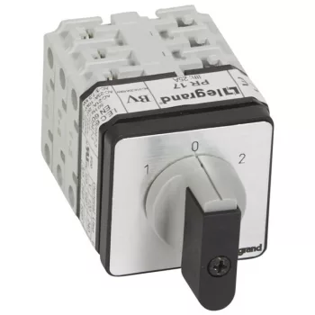   Legrand 027437 Görgős kapcsoló 3P 20A PR17 1-0-2 ( Legrand 027437 )