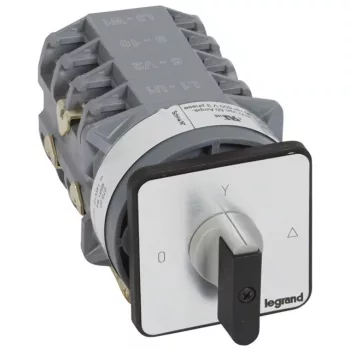   Legrand 027527 Görgős kapcsoló 3P 18,5kW PR40 0-Y-DELTA ( Legrand 027527 )