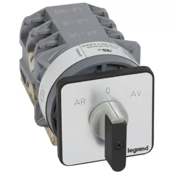   Legrand 027530 Görgős kapcsoló 3P 22kW PR63 AR-0-AV ( Legrand 027530 )