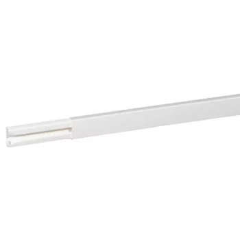   Legrand 030015 DLP mini csatorna 32x12,5 mm, fedéllel, válaszfal nélkül ( Legrand 030015 )