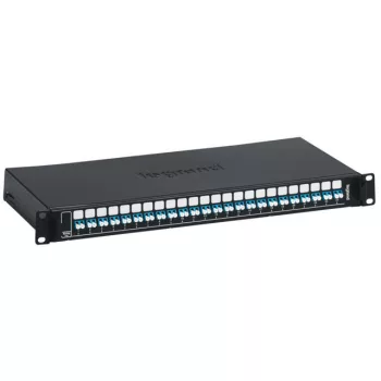   Legrand 032162 optikai patch panel fix 24xLC duplex multimódusú 1U-19" fekete LCS3 ( Legrand 032162 )