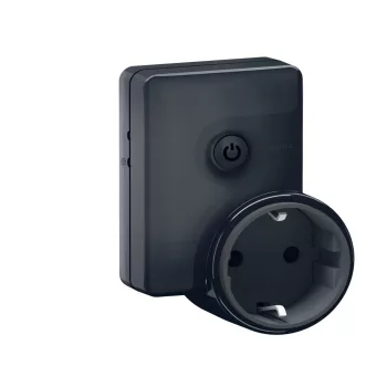 Legrand 064840 földelt dugalj 2P+F, 16 A, IP40, fekete