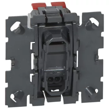   Legrand 067034 Céliane nyomóellenőrzőfénnyel 6A ( Legrand 067034 )