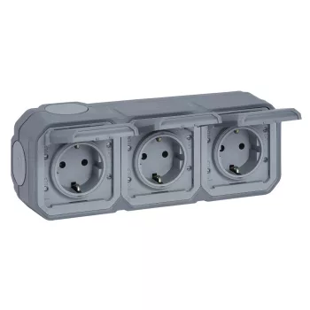 Legrand Plexo 55 069743L hármas dugalj csapófedéllel, 16 A, IP55, szürke