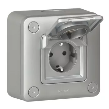   Legrand 077856 Green'up Access 2P+F 16 A EV fém süllyesztett aljzat ( Legrand 077856 )
