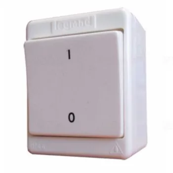   Legrand 083902 Kontállux IP44 kétpólusú kapcsoló fehér ( Legrand 083902 )