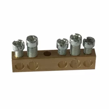   Legrand 134000 PractiboxS csavarral rögzíthető csupasz sárgaréz PE elosztókapocs, 5 kötési pont, 2x16mm² + 3x10mm²; Icc=6 kA ( Legrand 134000 )
