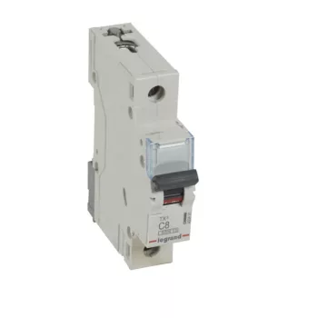   Legrand 403431 TX3 Kismegszakító. 1P, 8A, C karakterisztika, 6kA