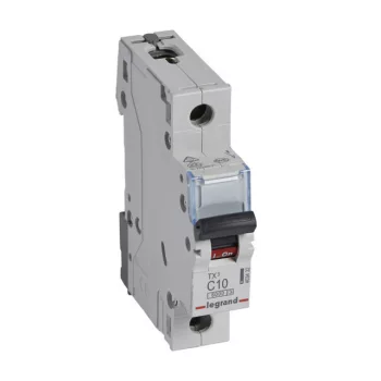   Legrand 403432 TX3 Kismegszakító. 1P, 10A, C karakterisztika, 6kA