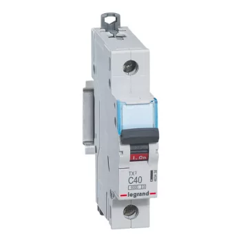   Legrand 403438 TX3 Kismegszakító. 1P, 40A, C karakterisztika, 6kA
