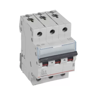   Legrand 403536 TX3 Kismegszakító. 3P, 0,5A, C karakterisztika, 6kA