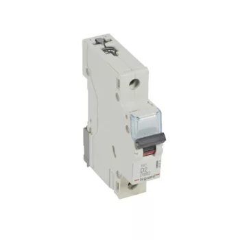   Legrand 403714 TX3 Kismegszakító. 1P, 2A, D karakterisztika, 6kA