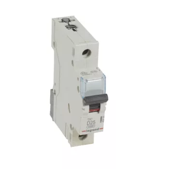   Legrand 403723 TX3 Kismegszakító. 1P, 25A, D karakterisztika, 6kA