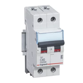   Legrand 404209 TX3 Kismegszakító. 2P, 40A, C karakterisztika, 10kA