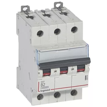  Legrand 408985 DX3 Kismegszakító. 3P, 2A, B karakterisztika, 10kA