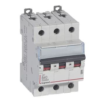   Legrand 408995 DX3 Kismegszakító. 3P, 40A, B karakterisztika, 10kA
