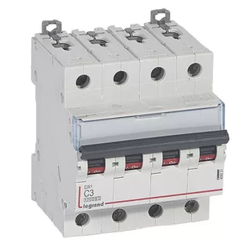   Legrand 409331 DX3 Kismegszakító. 4P, 3A, C karakterisztika, 10kA