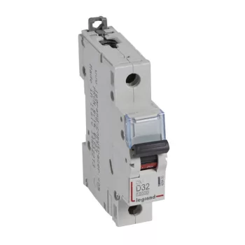   Legrand 409435 DX3 Kismegszakító. 1P, 32A, D karakterisztika, 10kA