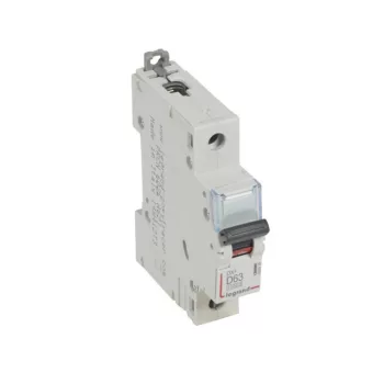   Legrand 409438 DX3 Kismegszakító. 1P, 63A, D karakterisztika, 10kA