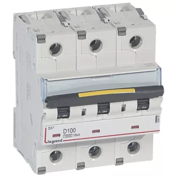   Legrand 409507 DX3 Kismegszakító. 3P, 100A, D karakterisztika, 10kA
