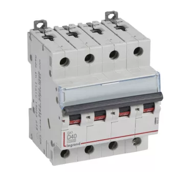   Legrand 409537 DX3 Kismegszakító. 4P, 40A, D karakterisztika, 10kA
