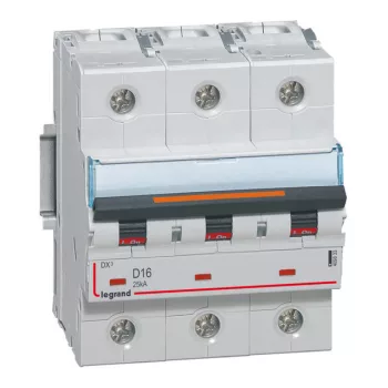   Legrand 409833 DX3 Kismegszakító. 3P, 16A, D karakterisztika, 25kA