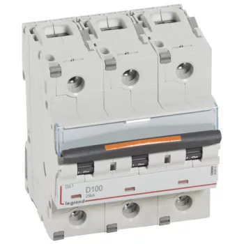   Legrand 409841 DX3 Kismegszakító. 3P, 100A, D karakterisztika, 25kA