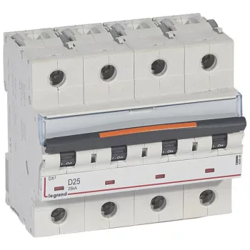   Legrand 409848 DX3 Kismegszakító. 4P, 25A, D karakterisztika, 25kA