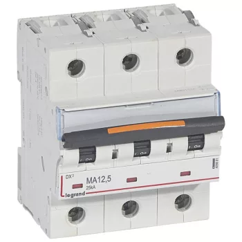   Legrand 409881 DX3 kismegszakító 25kA 3P 400V~ MA12,5 ( Legrand 409881 )