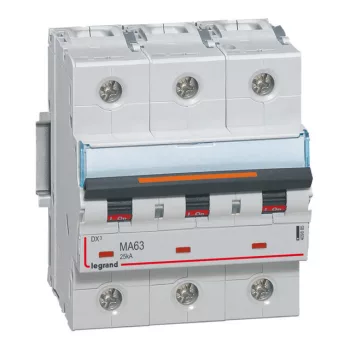   Legrand 409885 DX3 kismegszakító 25kA 3P 400V~ MA63 ( Legrand 409885 )