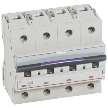   Legrand 410228 DX3 Kismegszakító. 4P, 25A, D karakterisztika, 50kA