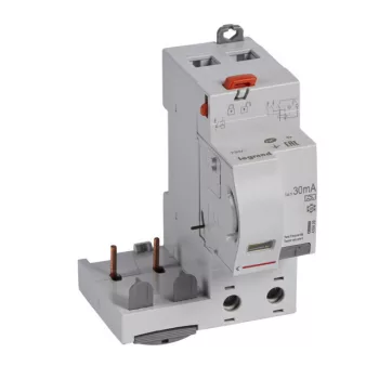   Legrand 410428 DX3 áramvédő relé 2P 230V~ A 40A 30mA ( Legrand 410428 )