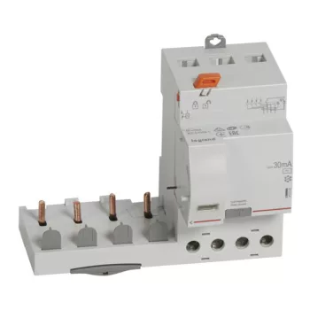   Legrand 410500 DX3 áramvédő relé 4P 400V~ AC 63A 30mA ( Legrand 410500 )