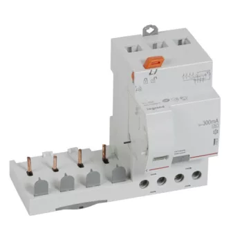   Legrand 410528 DX3 áramvédő relé 4P 400V~ A 40A 300mA ( Legrand 410528 )