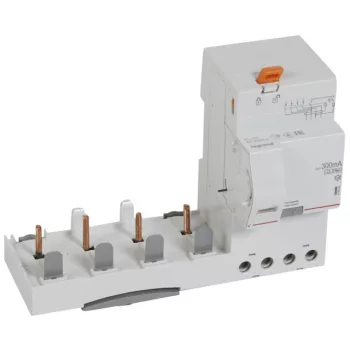   Legrand 410640 DX3 áramvédő relé 4P 400V~ Hpi 63A 300mA ( Legrand 410640 )